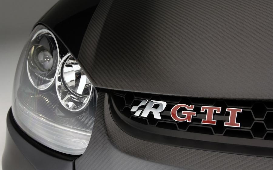  Volkswagen Golf R GTi Concept 2006 года  (фото 15 из 25)